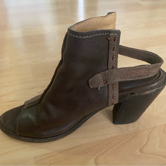 Frye leather slides - Picture 3 of 7